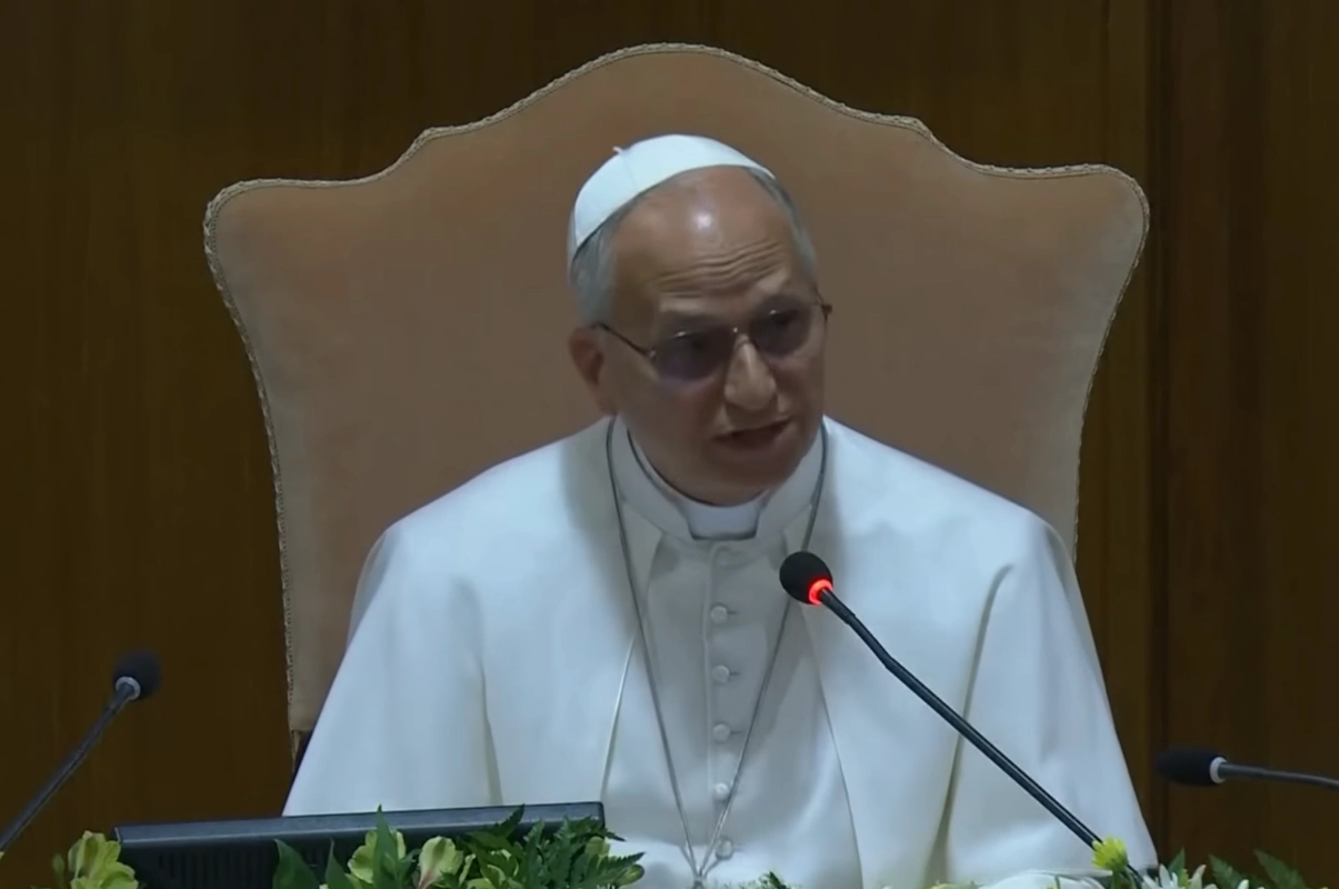 The Pope Says AI Is Threatening Critical Thinking While Our Schools Try to Figure it Out