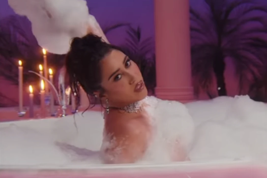 Kali Uchis Drops Vibrant Video for New Single Sunshine and Rain - New Album Due May 9