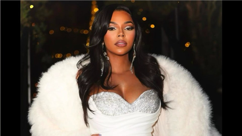 Ashanti Tributes Irv