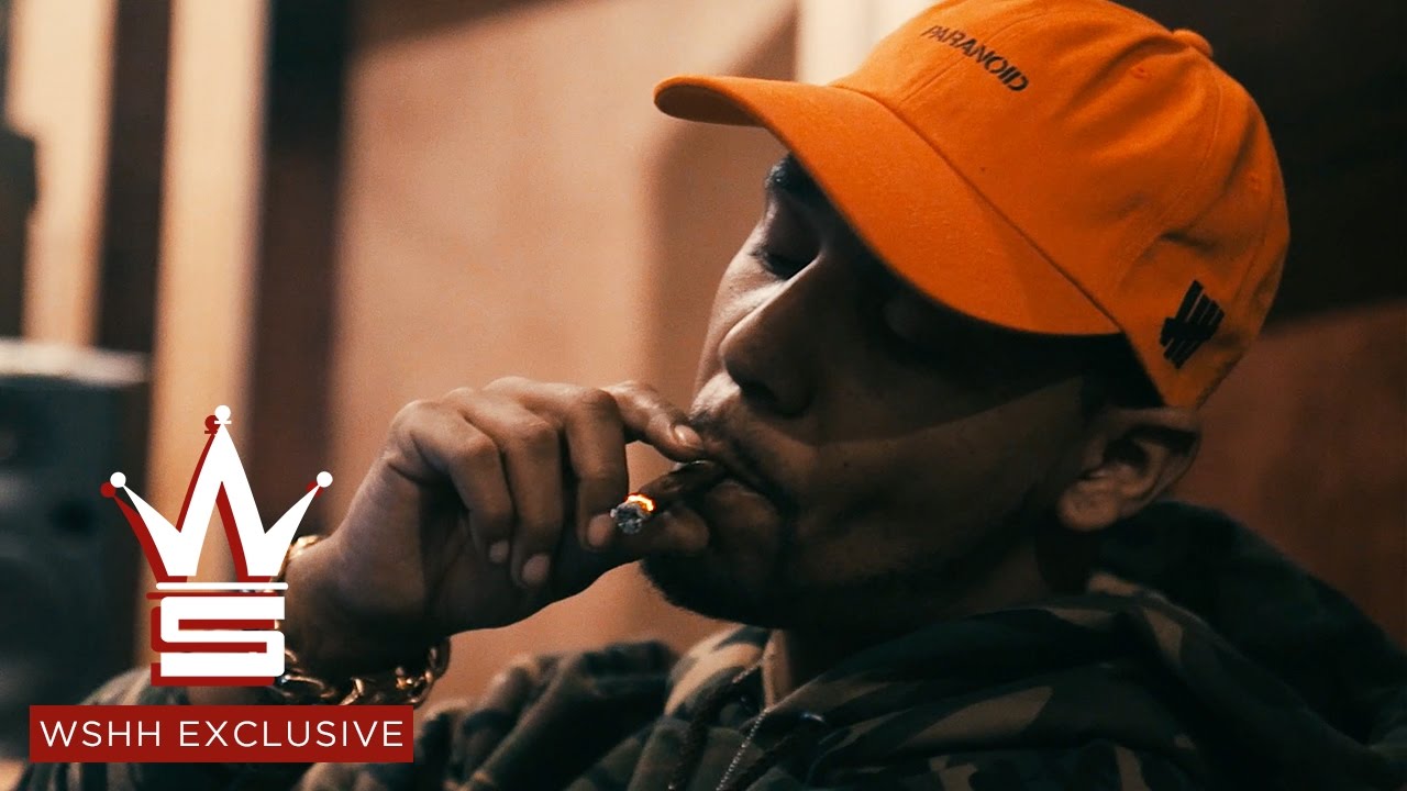 Juelz Santana - Up In The Studio Gettin Blown Freestyle