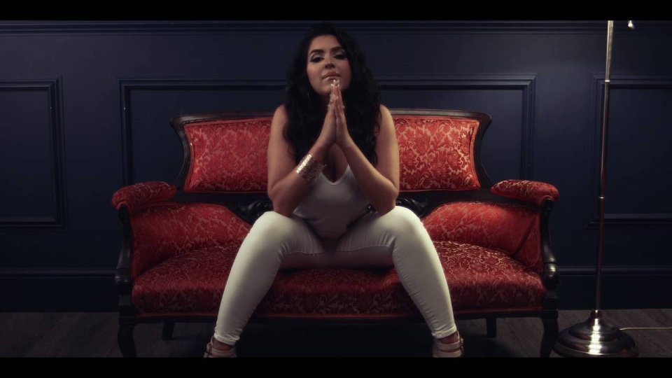 Tanya G - I Will Survive (Gloria Gaynor Remake)