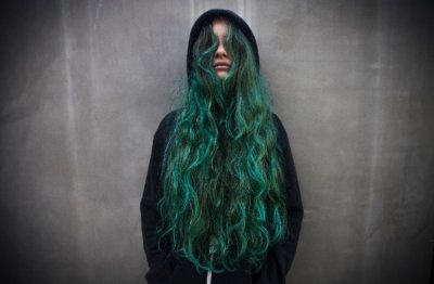 Ibiza Born, Antigua Based Au/Ra Reveals Second Single 'Kicks,' An Ode to Singularity